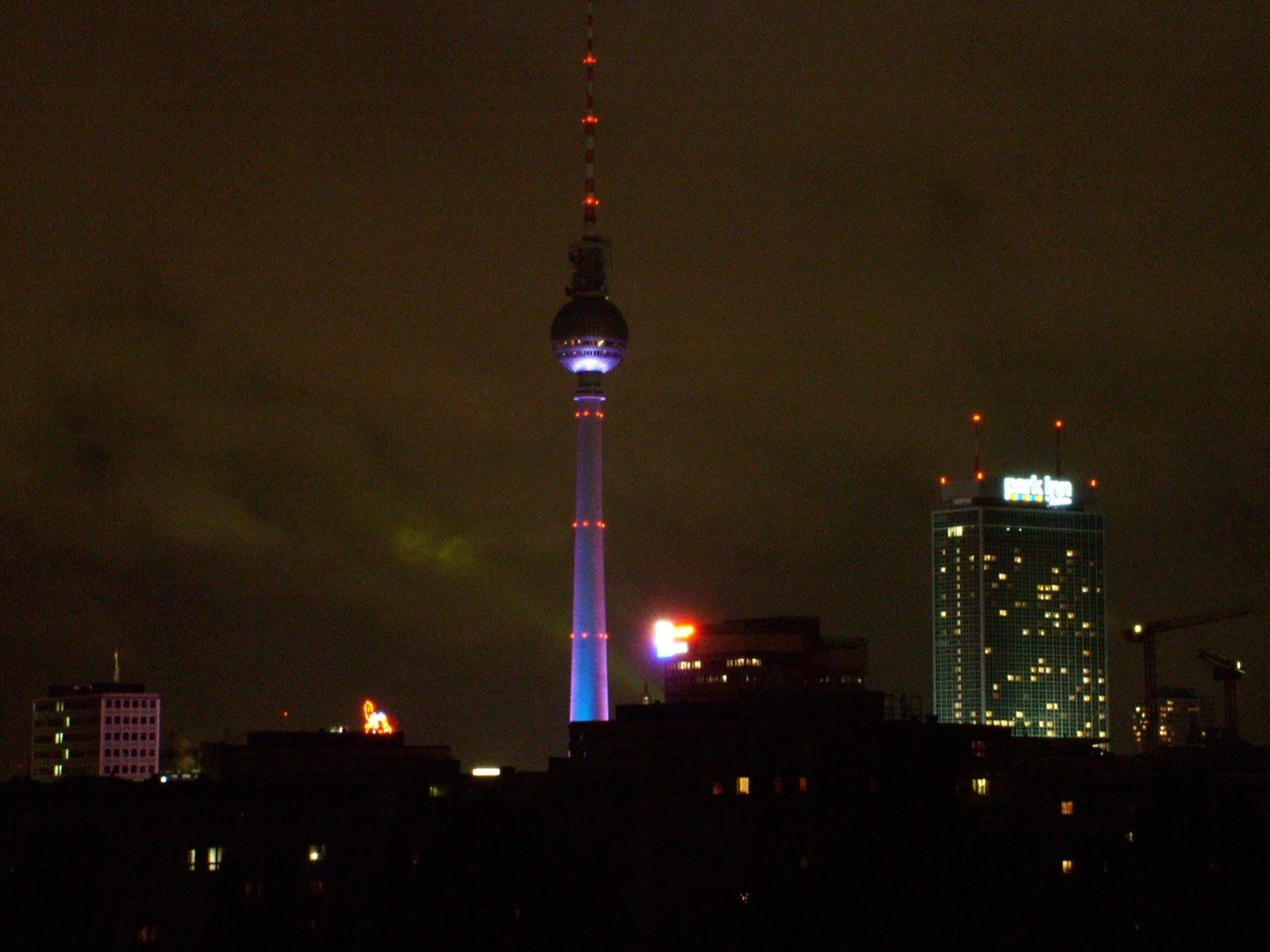 Suite Park & City Alex 4 Rooms 2 Bathrooms 2 Kitchen Berlin Exterior foto